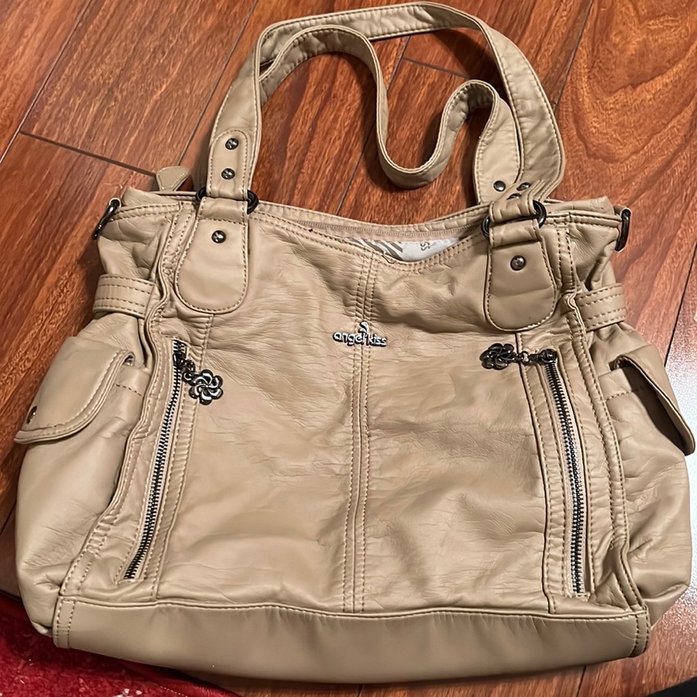 Angelkiss tan multi-pocket purse
